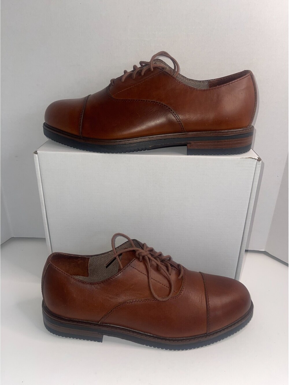 Brand New Bass Men's Waterproof Leather Oxford Shoes – Brown| 10.5M